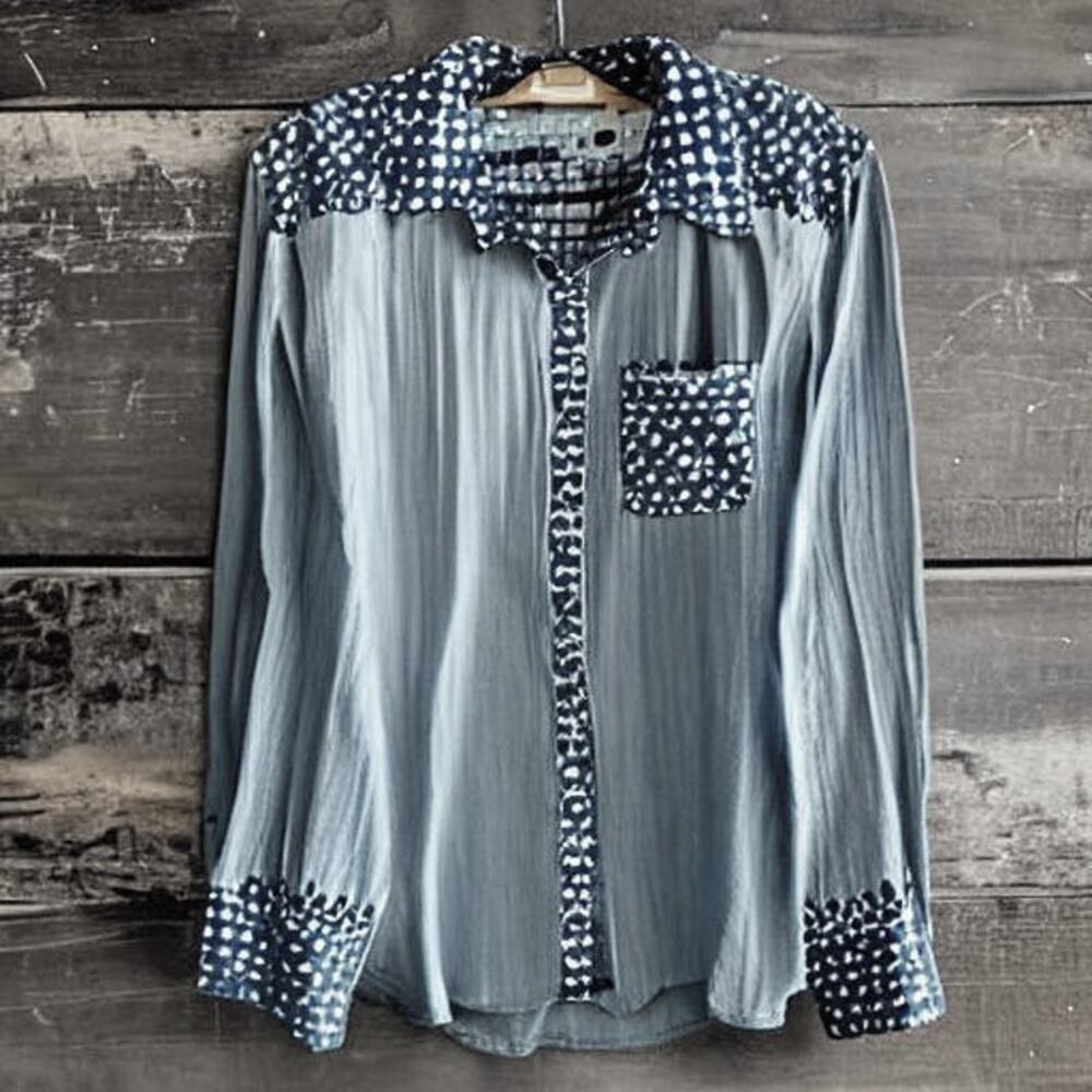 Suzanne Betro Long Sleeve Button up Shirt Plaid/Striped Blue White Size Medium